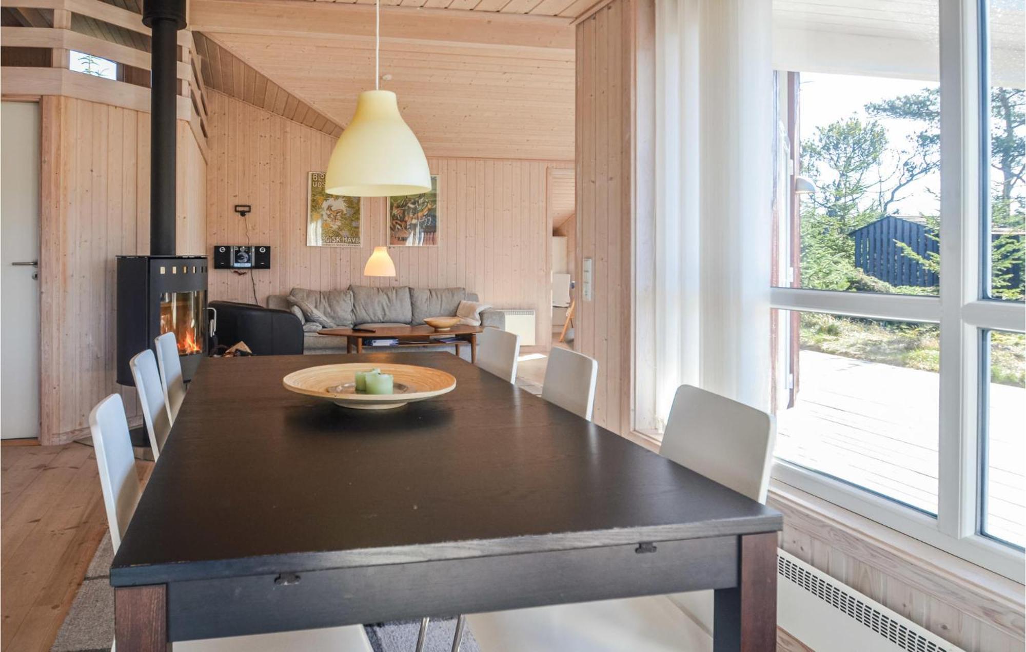 4 Bedroom Pet Friendly Home In 피에리트슬레브 외부 사진