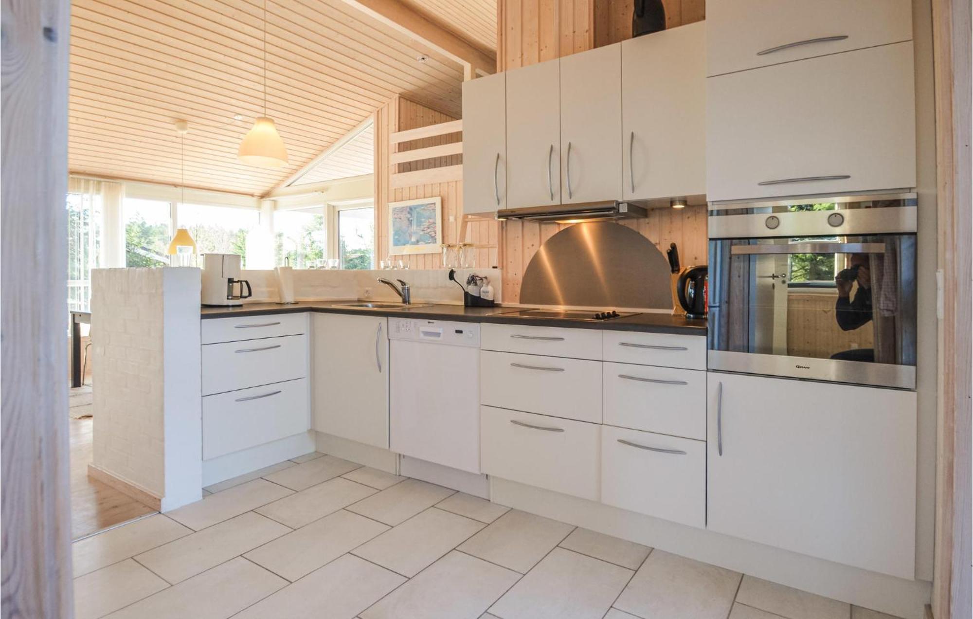 4 Bedroom Pet Friendly Home In 피에리트슬레브 외부 사진